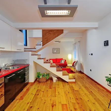Luxury Marin Daire Zlarin